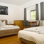 Kır Evi Gaestehaus Kirchenbauerhof Günzburg