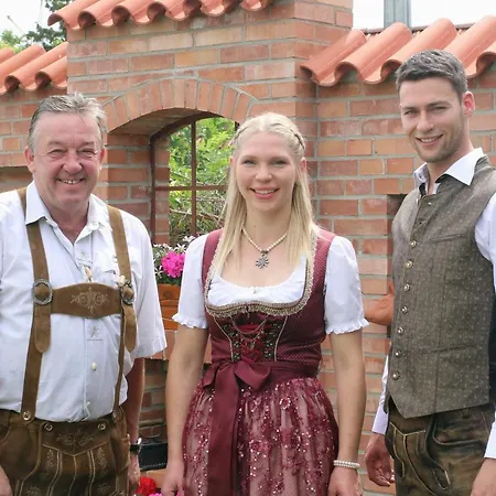 Gaestehaus Kirchenbauerhof Casa di campagna