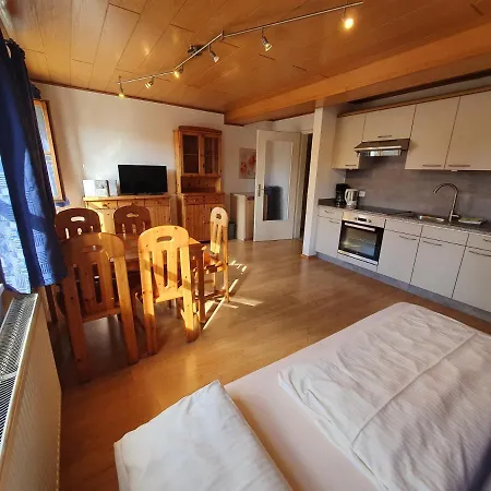 Gaestehaus Kirchenbauerhof Casa di campagna *